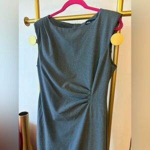 Zara- Elegant Gray Sleeveless Dress